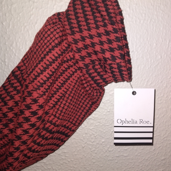 Ophelia Roe Red and Black Jacquard Top 3X NWT - Picture 4 of 8